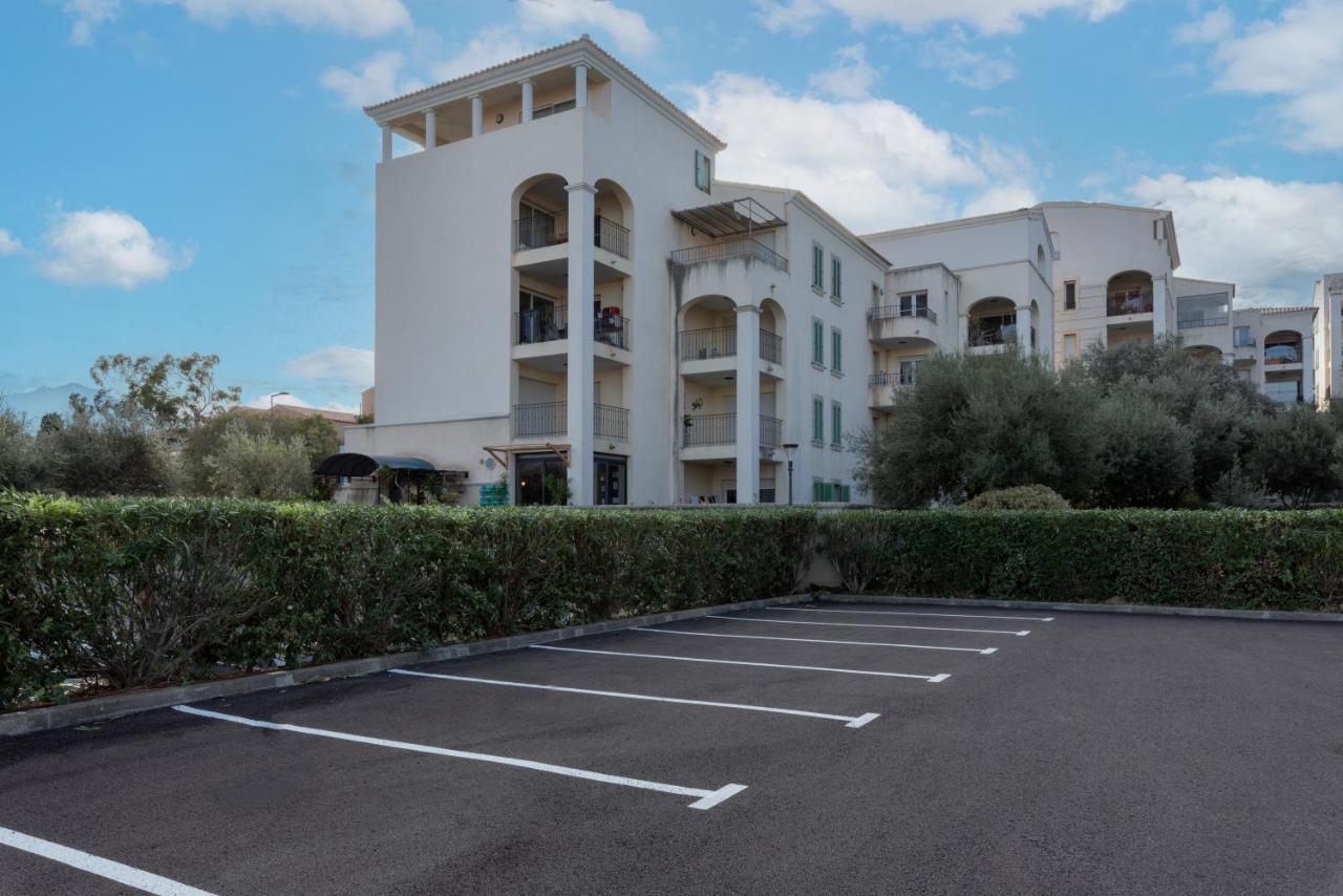 Isula Rossa Apartment L'Ile-Rousse  Exterior photo